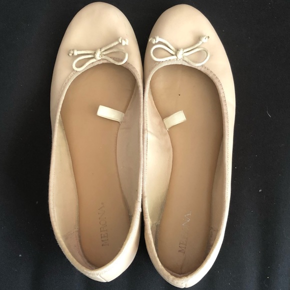 MERONA Taupe Ballet Flats with Bow 8.5 - Picture 2 of 5